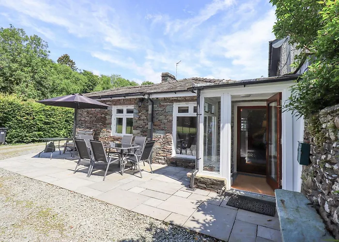 Holiday home Rowan *